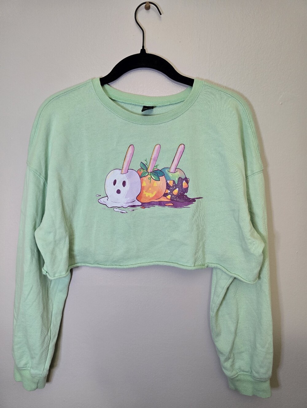 SHEIN Spooky Candied Apples Cropped Sweater